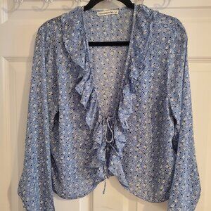 Abercrombie & Fitch Blue Floral Ruffle Tie-Front Blouse